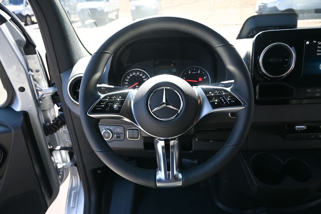 mercedes-benz sprinter crew van 2026 W1W4NCHY1TT607028 image mercedes-benz sprinter crew van 2026 W1W4NCHY1TT607028 image